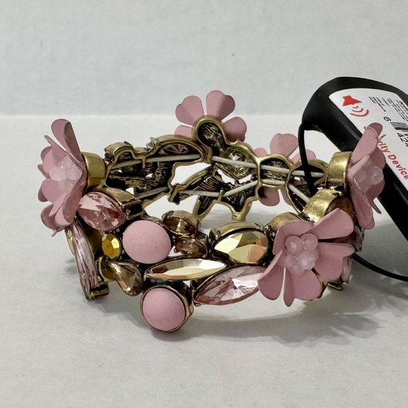 🌸🌸Vera Wang Simply Vera Pink Flowers/Rhinstones Bracelet Stretch Costume Jewelry - Picture 8 of 12